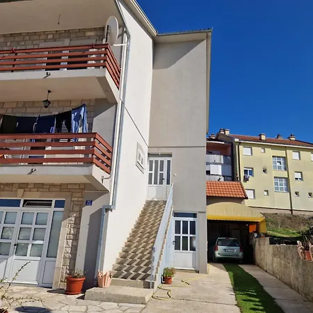 Διαμέρισμα Apartman Vujovic *